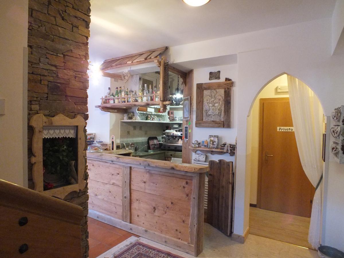 Garni Defrancesco Hotel Campitello di Fassa Buitenkant foto